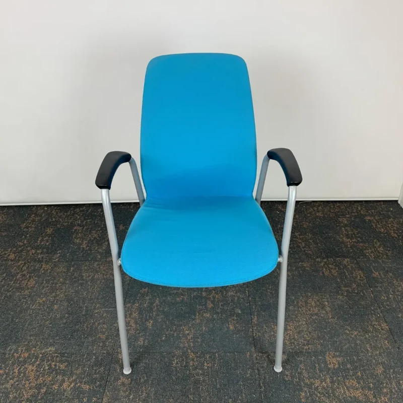 Kinnarps Turquoise Meeting Chair With Arms
