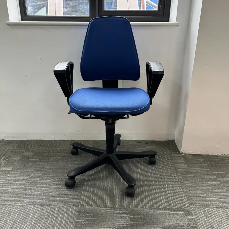 Kinnarps Blue Fabric Operators Chair with Black Arms