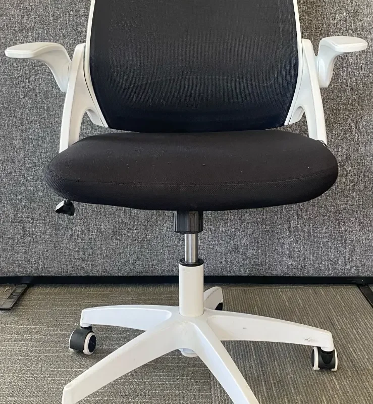 HBADA Operators Chair White and Black With Gas Lift Up/Down Arms
